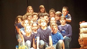 rappresentazione teatrale classe quinta di Rivara Viaggi da imparare