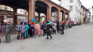 in maschera per le vie di Rivara 1
