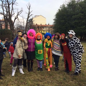 in maschera per le vie di Rivara 2